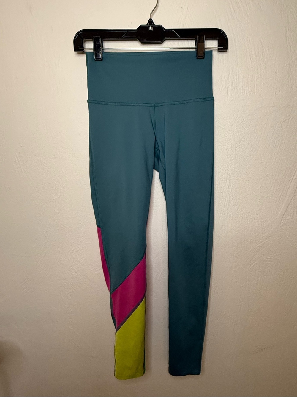 Cotopaxi Women’s Teal Leggings with Fuschia and Lime Accents
